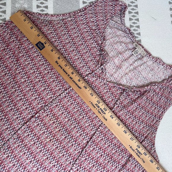 Lila Rose Women's Sleeveless Blouse Colorful Crinkle V-Neck Top Size 1X - Picture 8 of 8